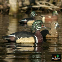 AVERY OUTDOORS GHG LIFE-SIZE WOOD DUCK DECOYS - 1/2 DOZEN