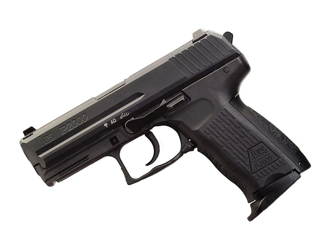 H&K P2000 .40S&W, DA/SA, V3, Night Sights, 3 Mags